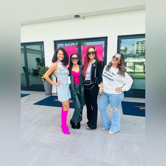 PoshFest 2023 San Diego 💕🌺🌸 - Picture 14 of 15